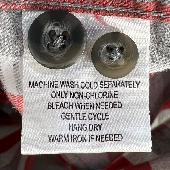 Untuckit Plaid Button-Up Shirt XL 100% Cotton Red Gray Long Sleeve Soft - Picture 9 of 9